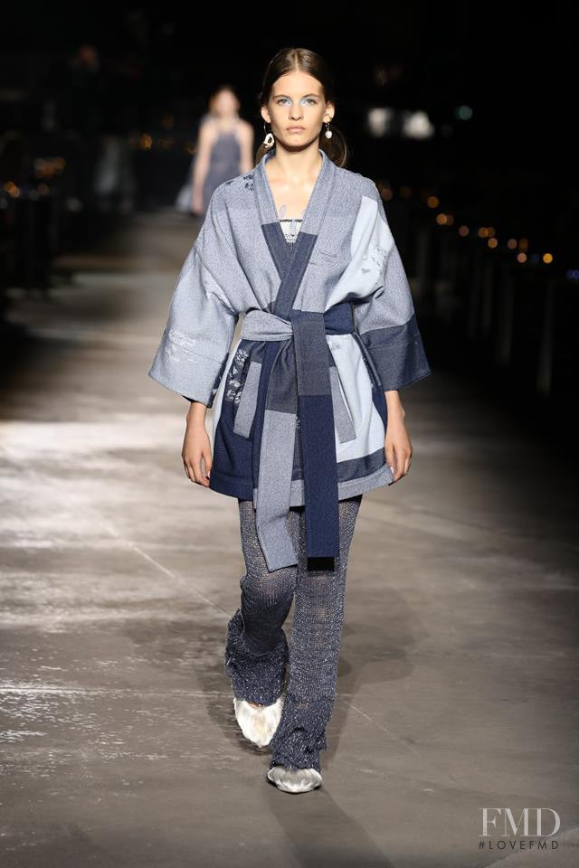 Ansolet Rossouw featured in  the Missoni fashion show for Spring/Summer 2019