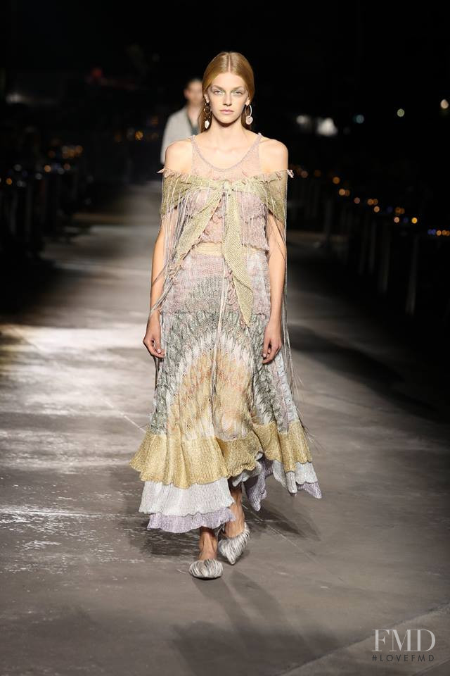 Eliza Kallmann featured in  the Missoni fashion show for Spring/Summer 2019