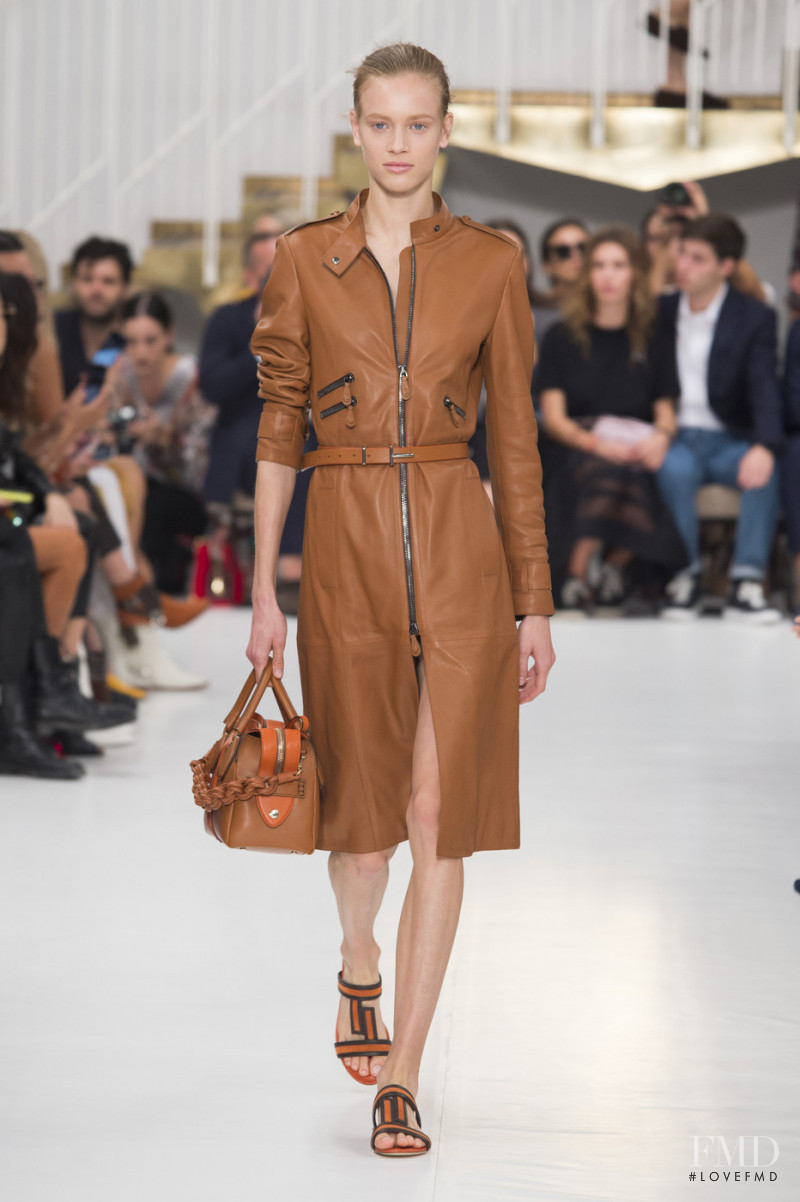 Sarah Dahl featured in  the Tod\'s fashion show for Spring/Summer 2019