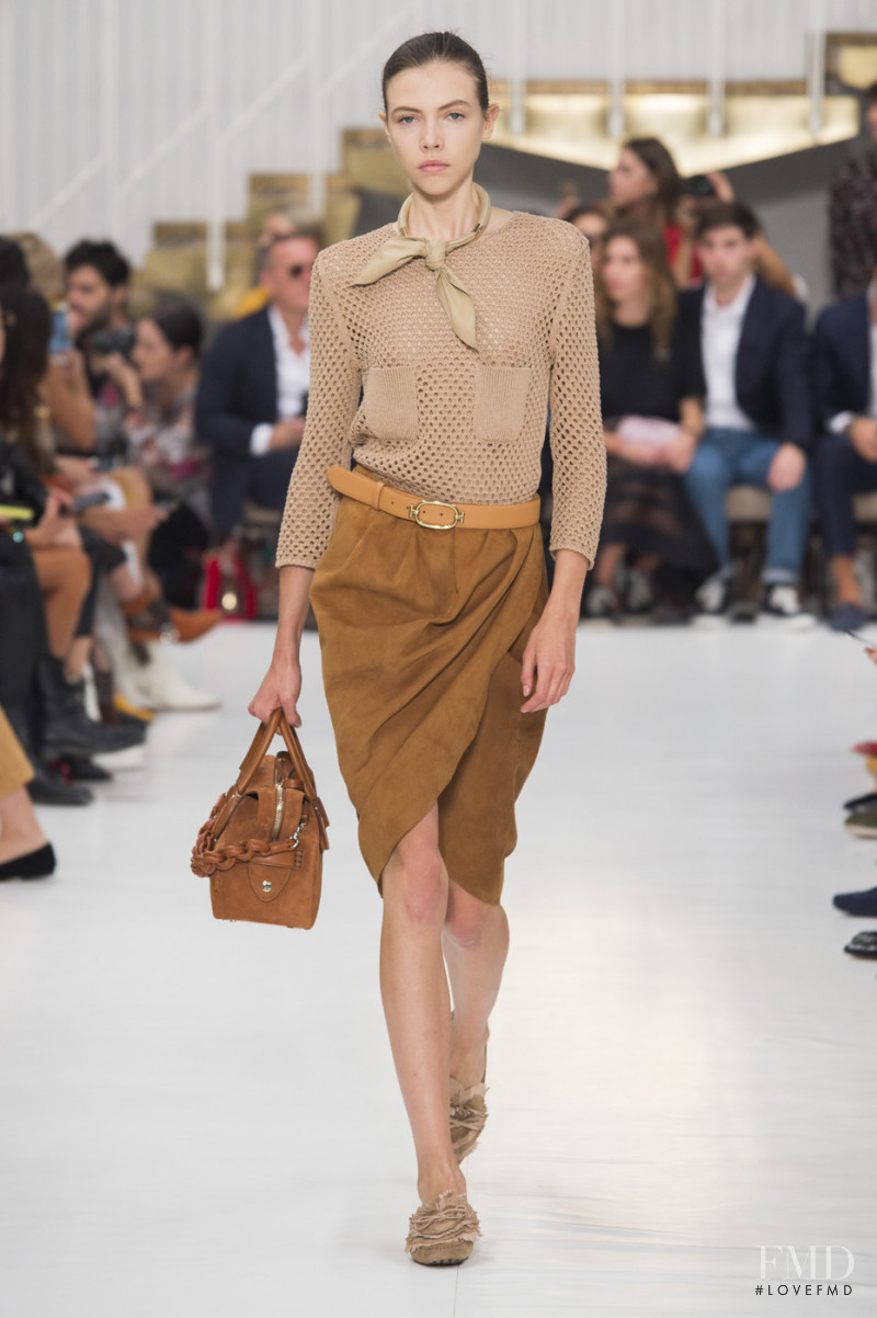 Lea Julian featured in  the Tod\'s fashion show for Spring/Summer 2019
