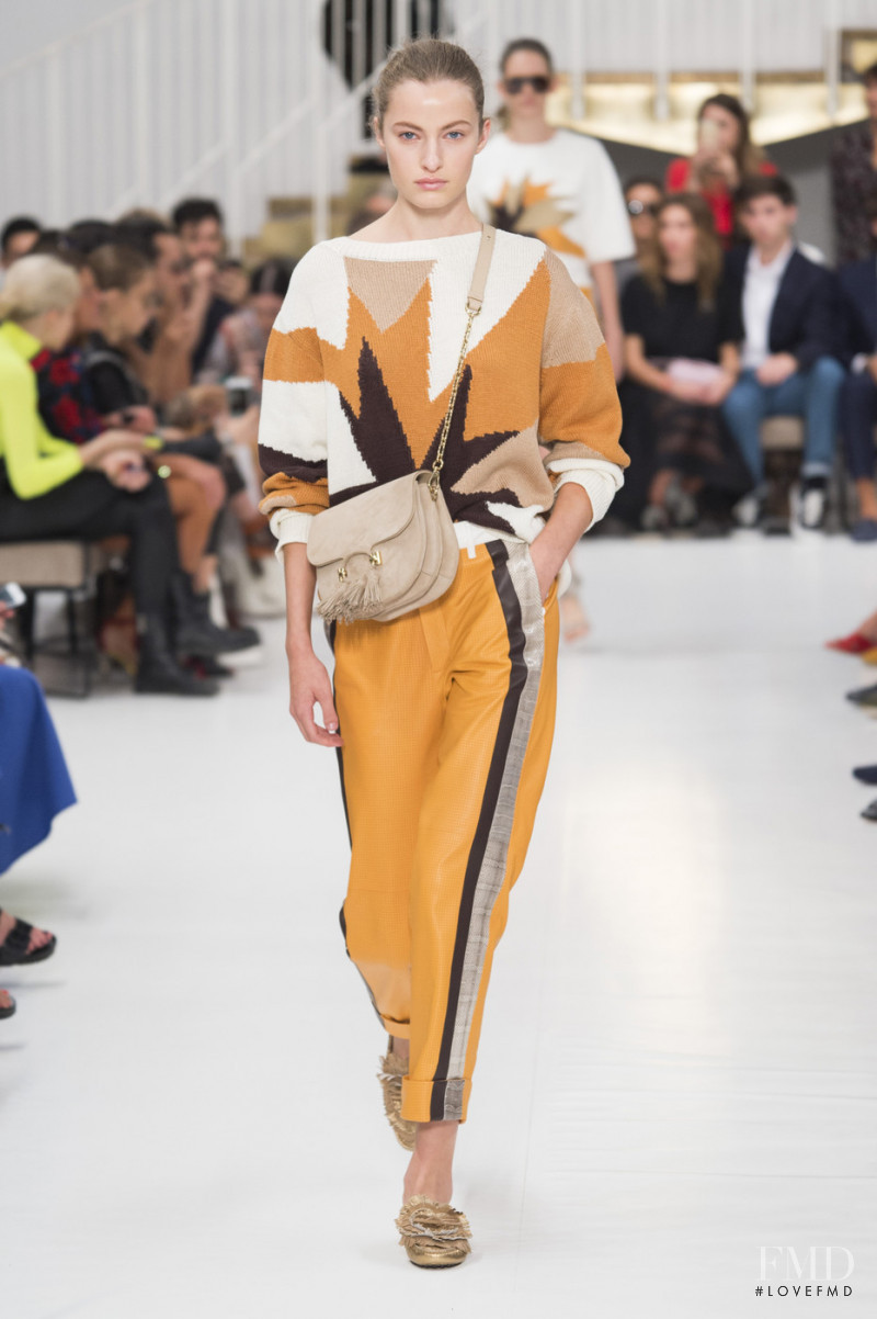 Felice Noordhoff featured in  the Tod\'s fashion show for Spring/Summer 2019
