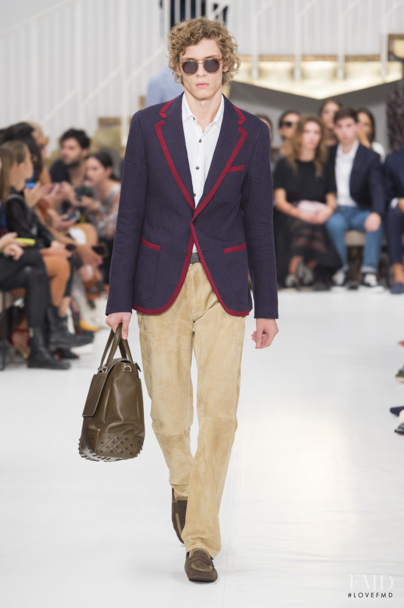 Tod\'s fashion show for Spring/Summer 2019