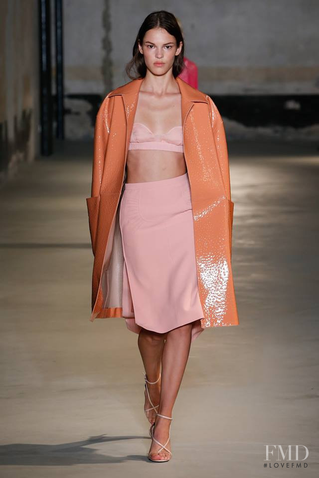 Matea Brakus featured in  the N° 21 fashion show for Spring/Summer 2019