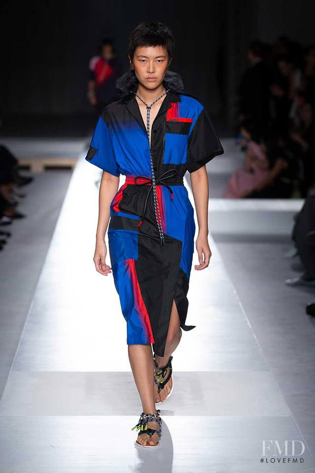So Hyun Jung featured in  the Sportmax fashion show for Spring/Summer 2019