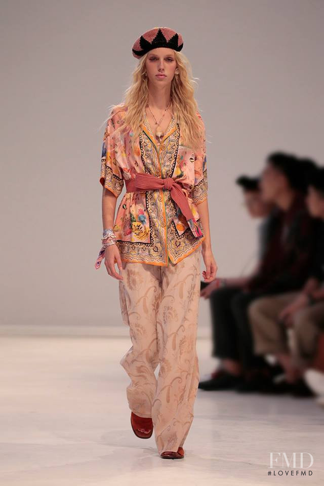 Jessie Bloemendaal featured in  the Etro fashion show for Spring/Summer 2019