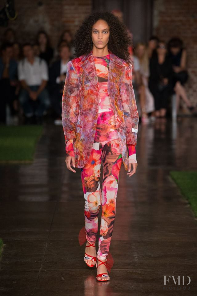 Nayeli Figueroa featured in  the MSGM fashion show for Spring/Summer 2019