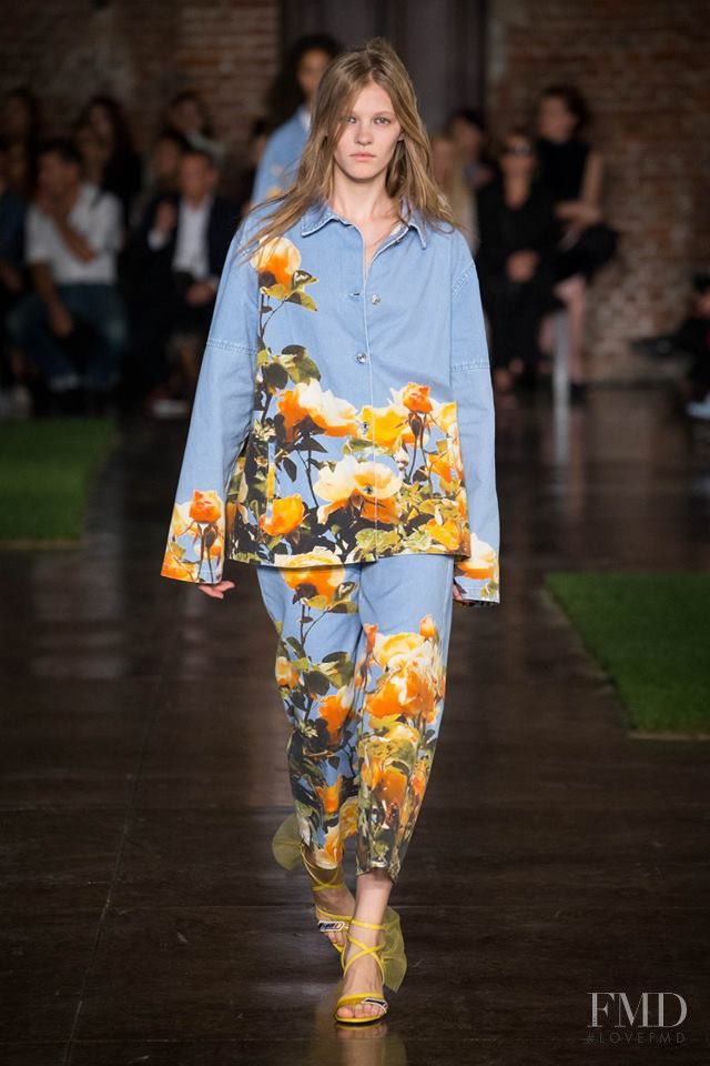 Lera Koss featured in  the MSGM fashion show for Spring/Summer 2019