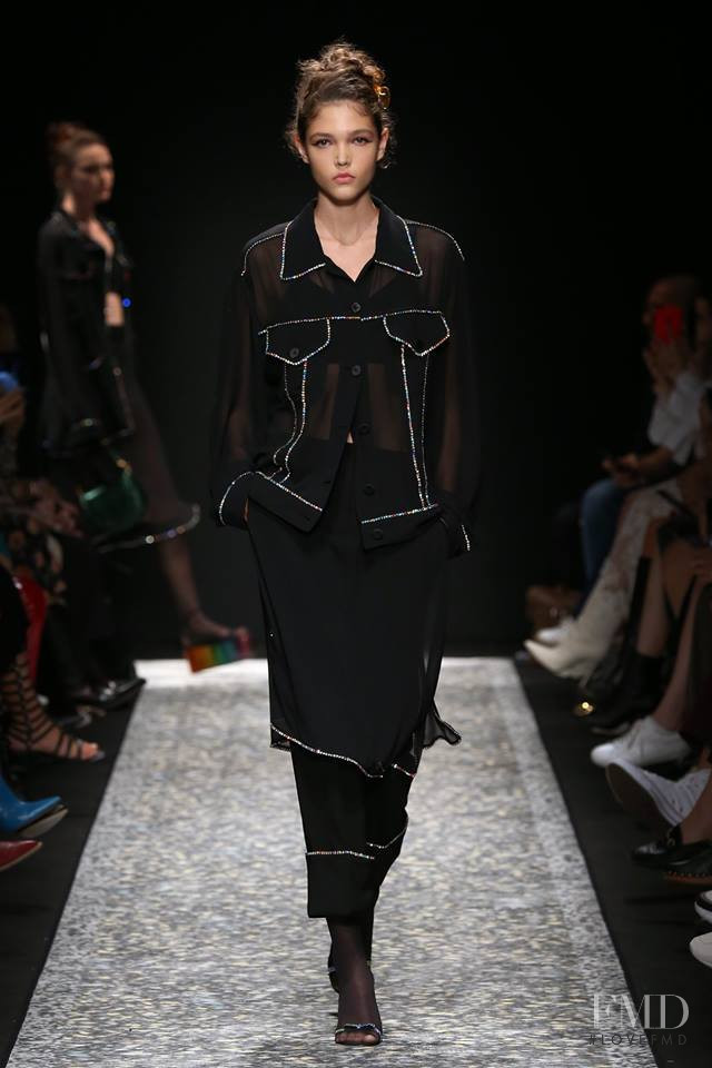 Jana Tvrdikova featured in  the Marco de Vincenzo fashion show for Spring/Summer 2019