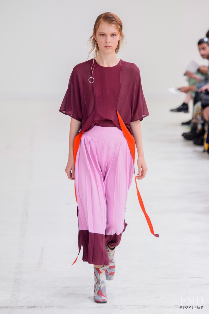 Yeva Podurian featured in  the Arthur Arbesser fashion show for Spring/Summer 2019