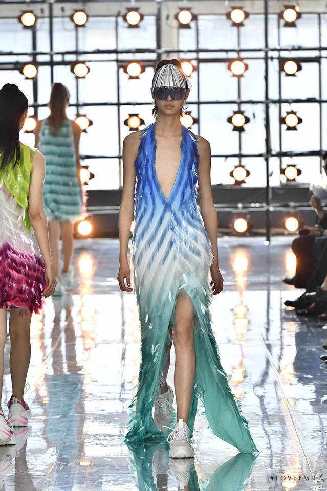 Sijia Kang featured in  the byblos fashion show for Spring/Summer 2019