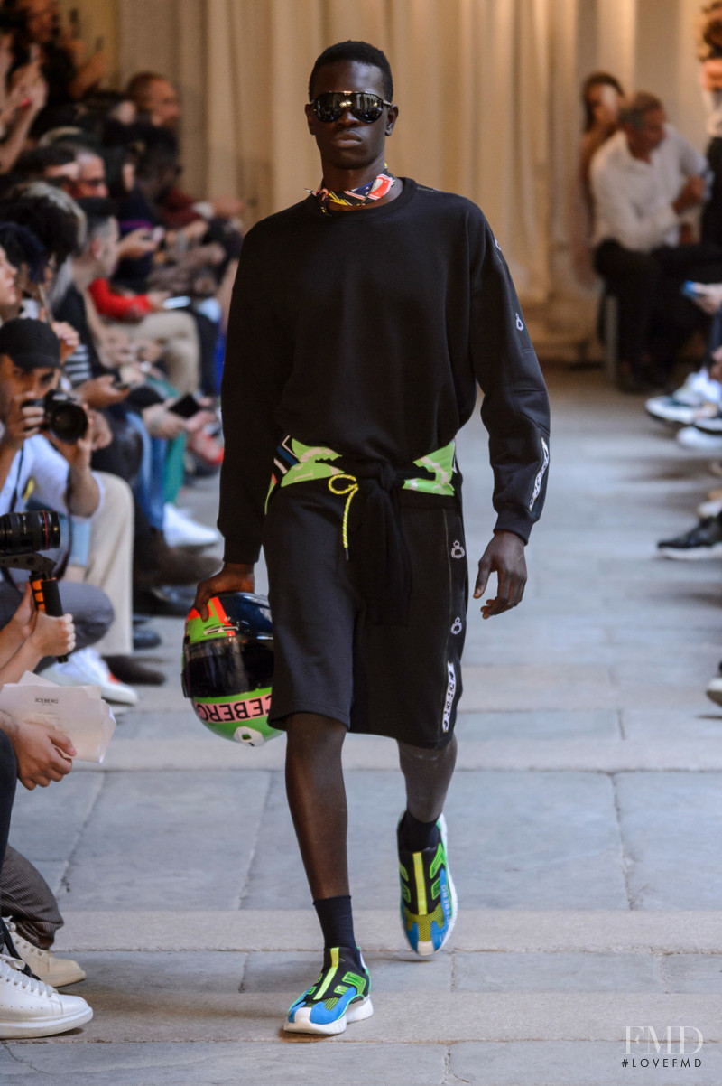 Iceberg fashion show for Spring/Summer 2019