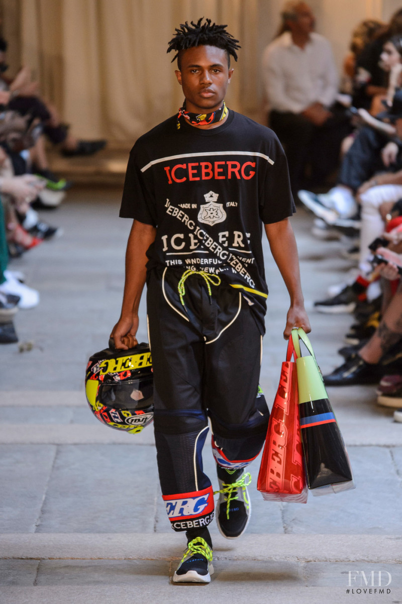 Iceberg fashion show for Spring/Summer 2019