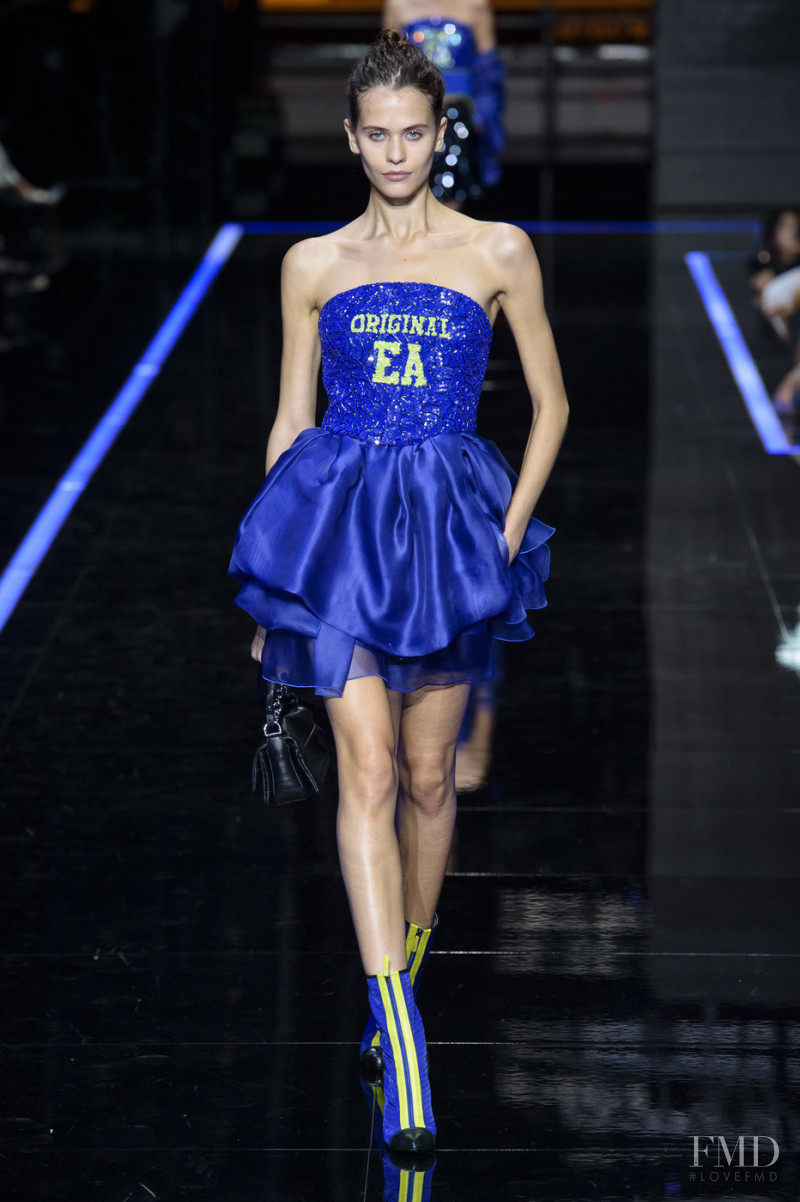Darya Kostenich featured in  the Emporio Armani fashion show for Spring/Summer 2019