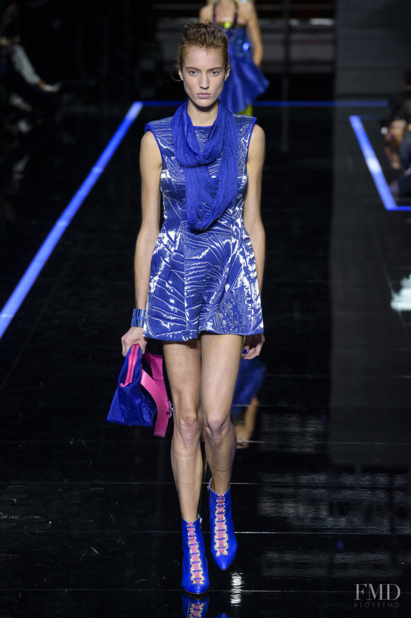 Nadine Ammeraal featured in  the Emporio Armani fashion show for Spring/Summer 2019