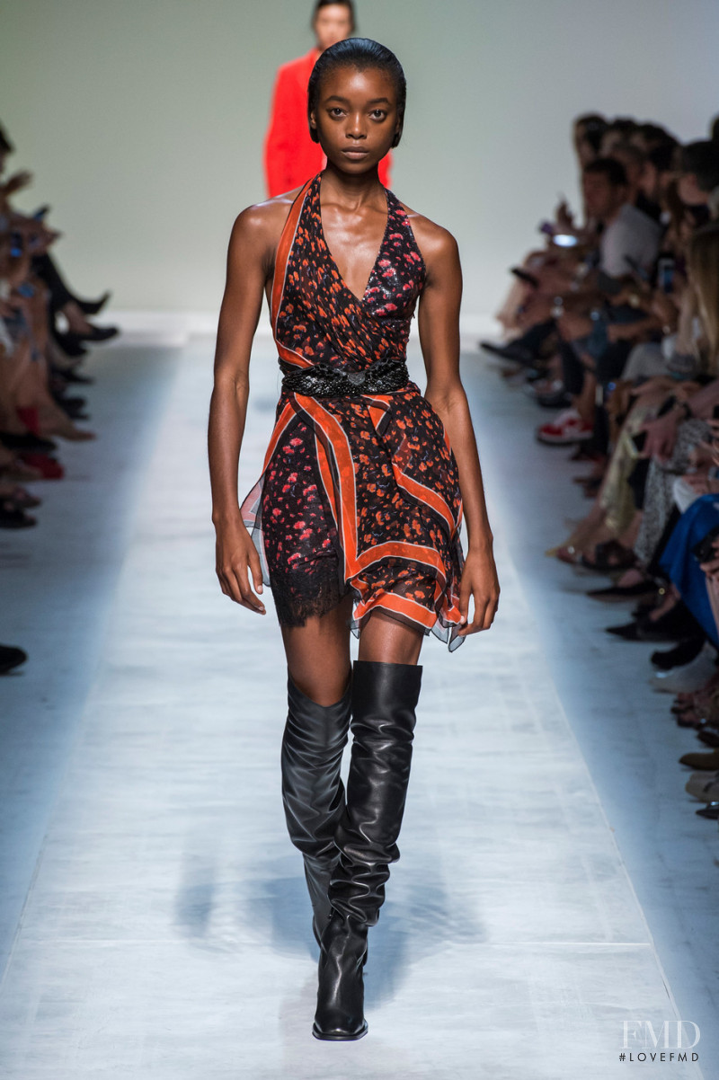 Olivia Anakwe featured in  the Ermanno Scervino fashion show for Spring/Summer 2019