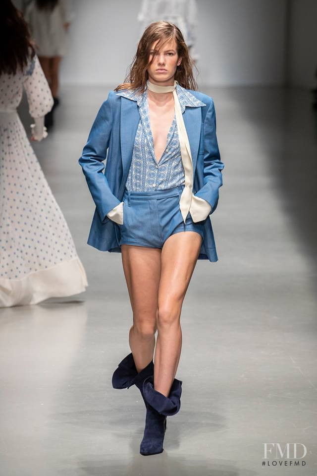 Roos Van Elk featured in  the Philosophy di Lorenzo Serafini fashion show for Spring/Summer 2019