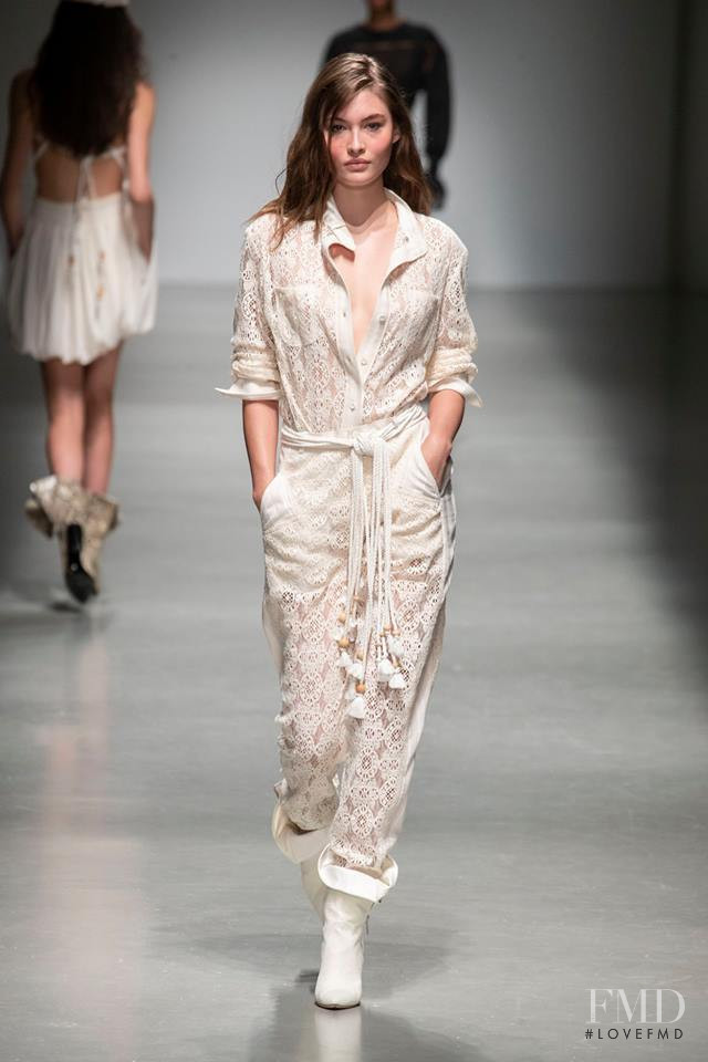Grace Elizabeth featured in  the Philosophy di Lorenzo Serafini fashion show for Spring/Summer 2019