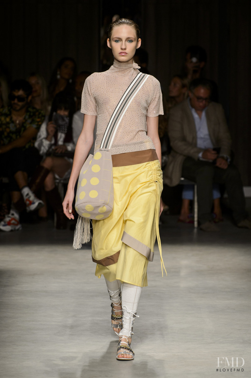 Paulina Lachnik featured in  the Cividini fashion show for Spring/Summer 2019