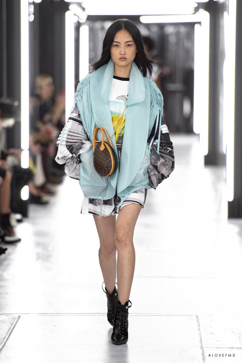 Jing Wen featured in  the Louis Vuitton fashion show for Spring/Summer 2019