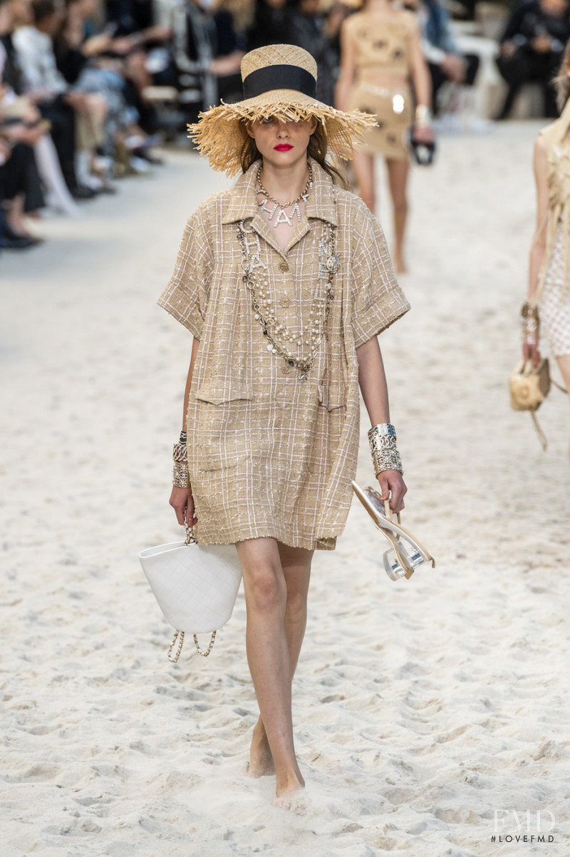Lia Pavlova featured in  the Chanel fashion show for Spring/Summer 2019