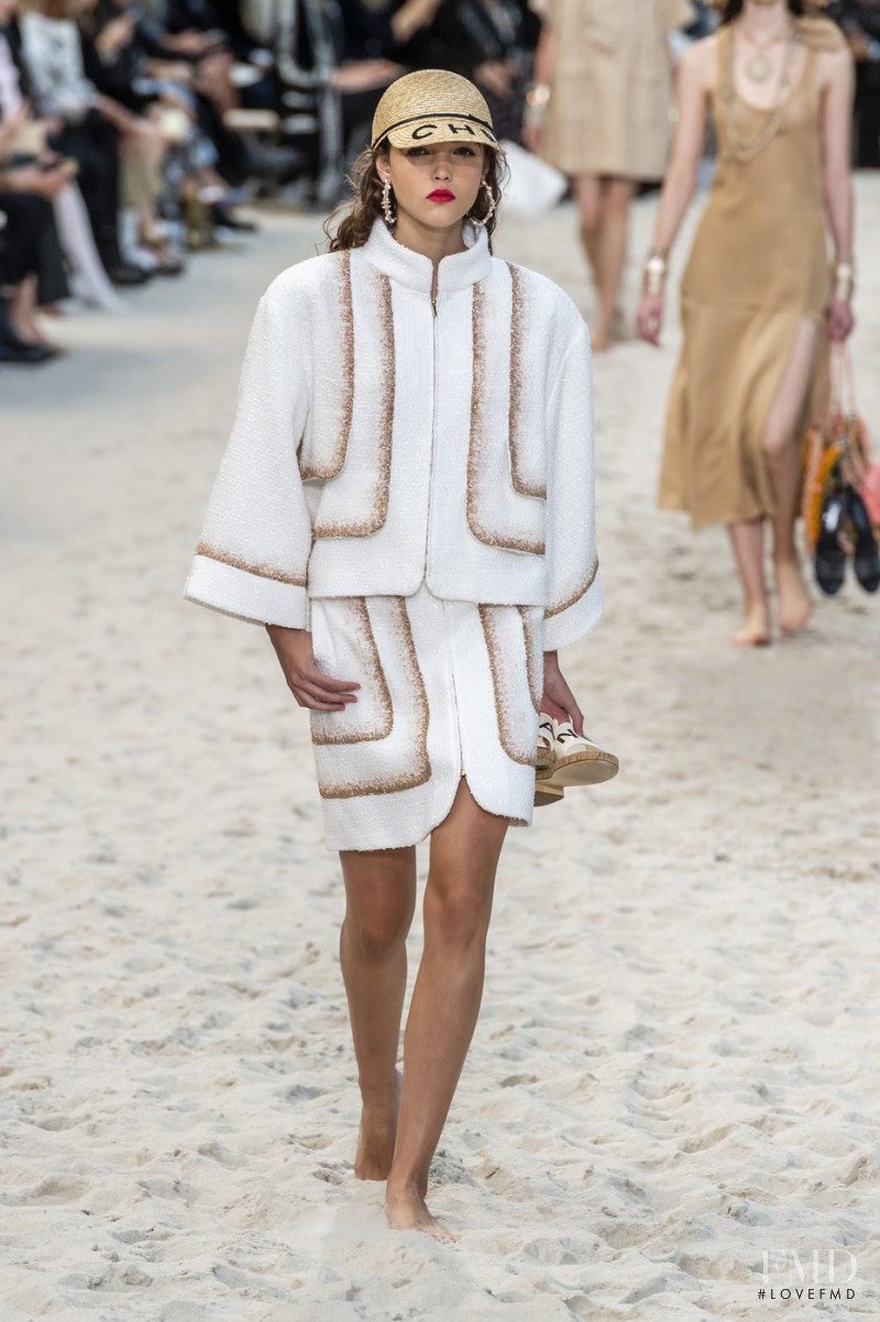 Jana Tvrdikova featured in  the Chanel fashion show for Spring/Summer 2019