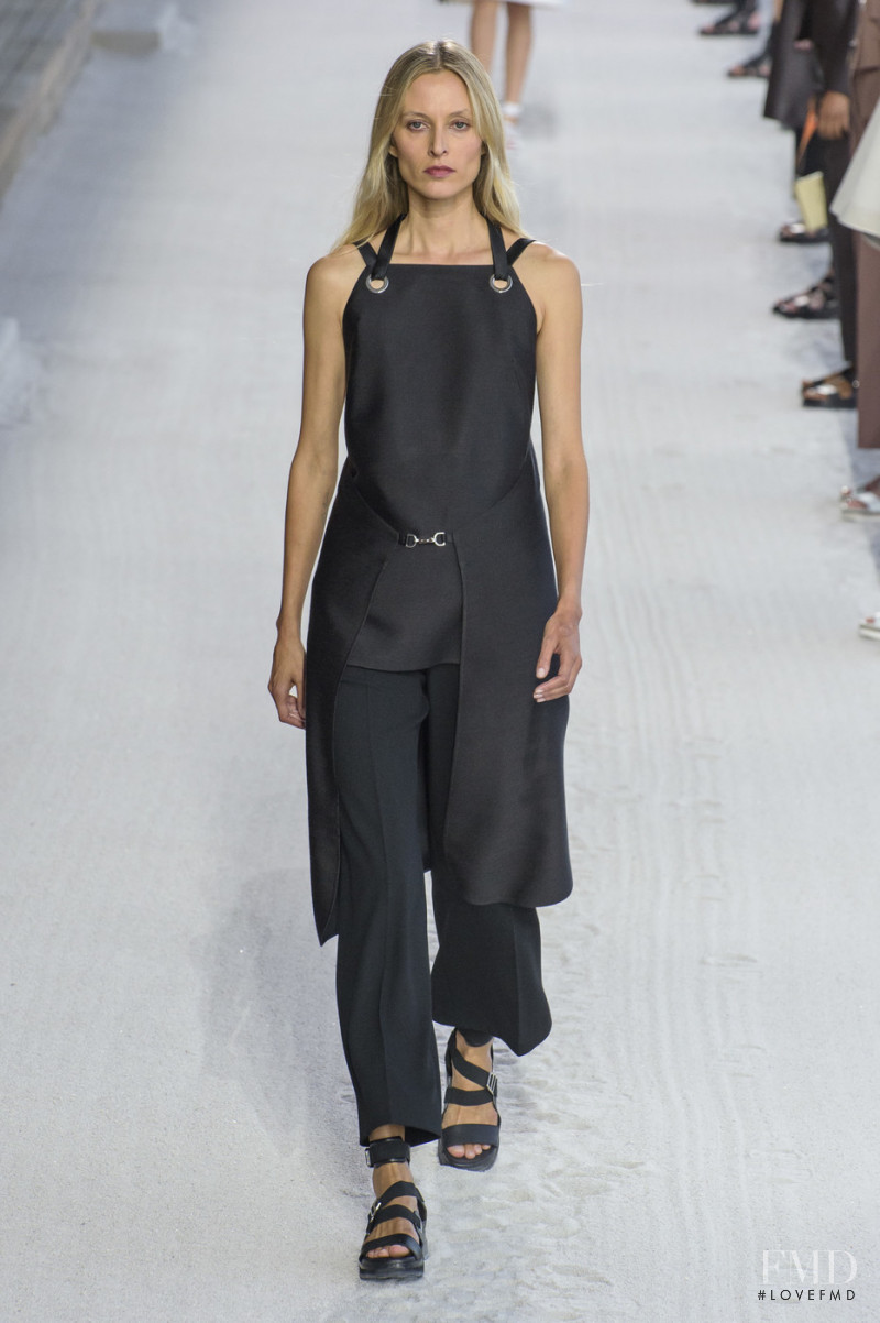 Liisa Winkler featured in  the Hermès fashion show for Spring/Summer 2019