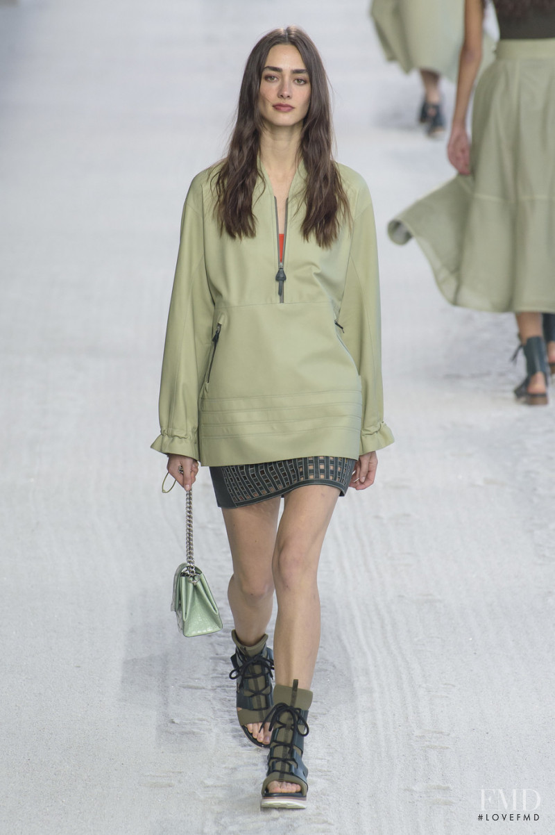 Amanda Googe featured in  the Hermès fashion show for Spring/Summer 2019