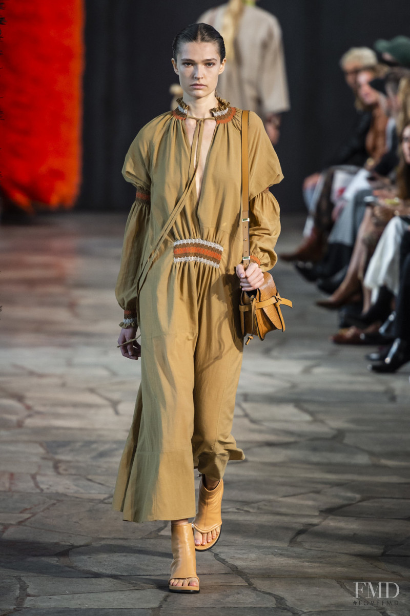 Laura Schoenmakers featured in  the Loewe fashion show for Spring/Summer 2019