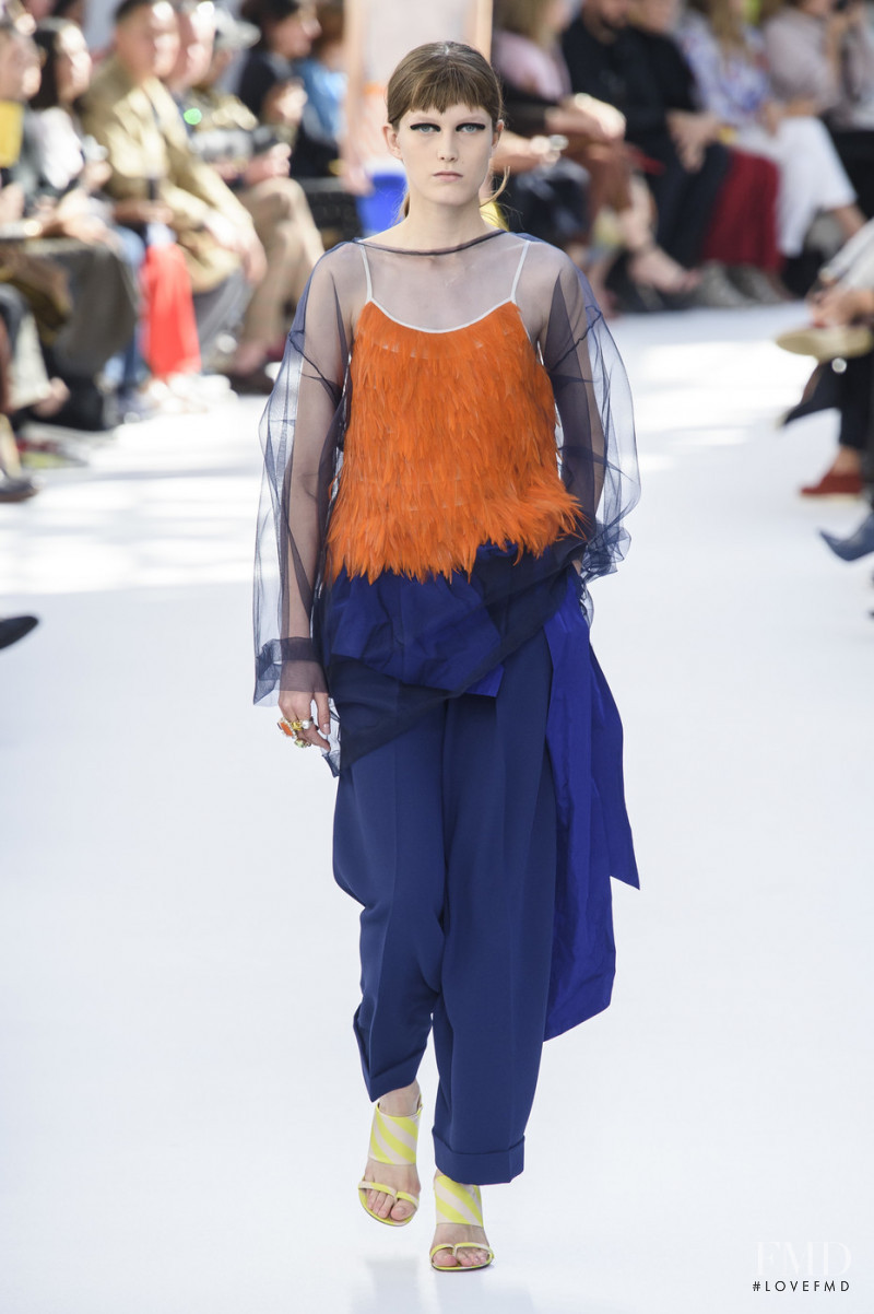 Tessa Bruinsma featured in  the Dries van Noten fashion show for Spring/Summer 2019