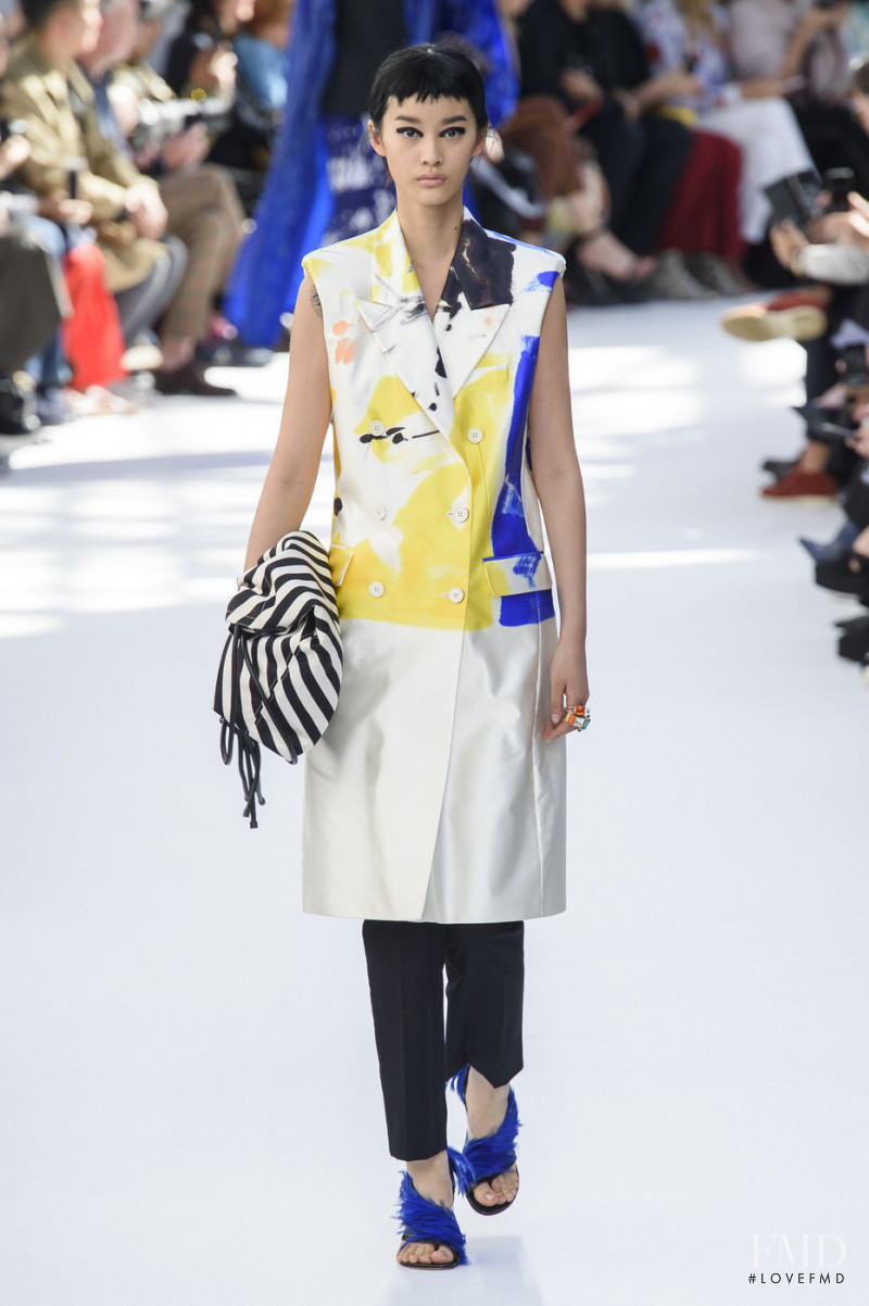 Jiang Ruiqi featured in  the Dries van Noten fashion show for Spring/Summer 2019