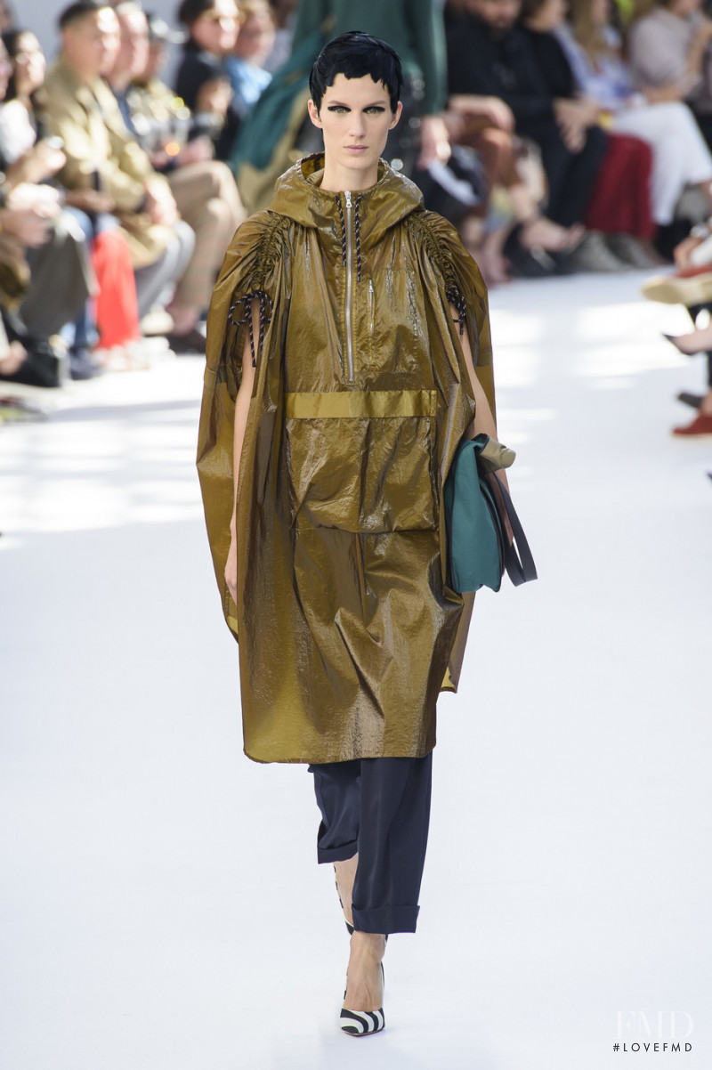Marte Mei van Haaster featured in  the Dries van Noten fashion show for Spring/Summer 2019