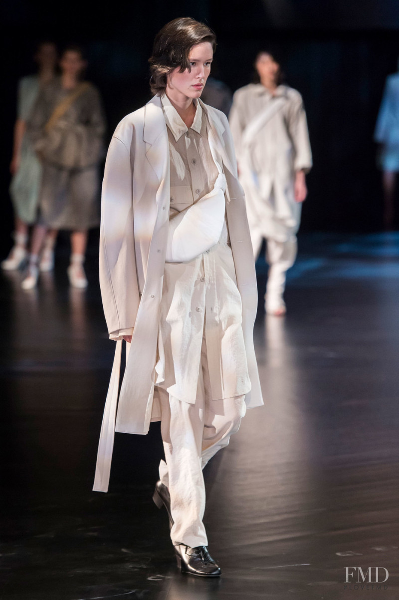 Kennah Lau featured in  the Christophe Lemaire fashion show for Spring/Summer 2019