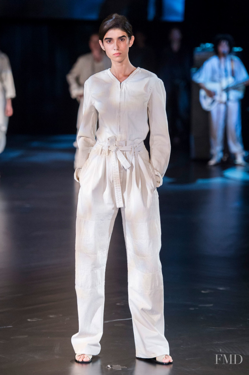 Rebeca Solana featured in  the Christophe Lemaire fashion show for Spring/Summer 2019