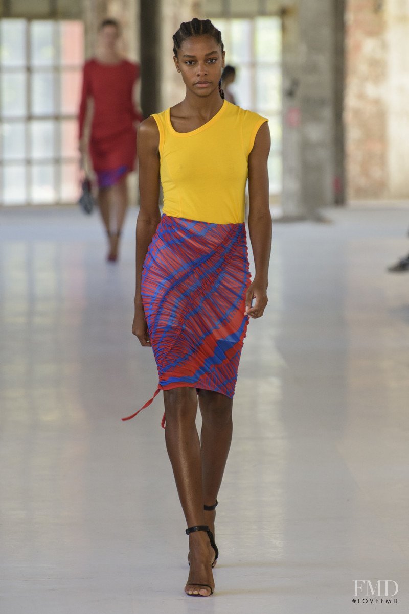 Karly Loyce featured in  the Atlein fashion show for Spring/Summer 2019