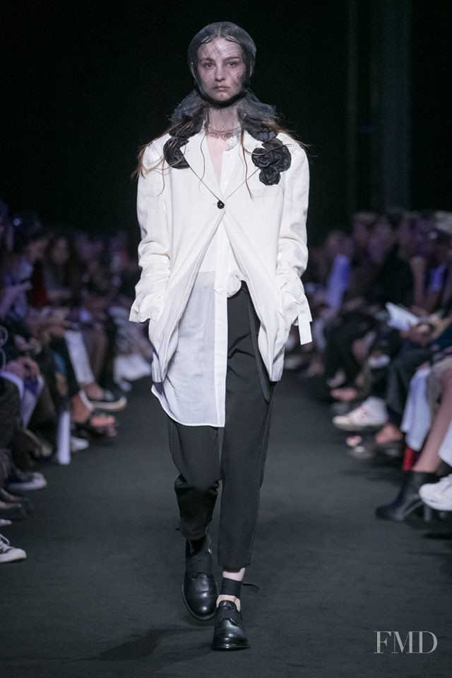 Olga Kulibaba featured in  the Ann Demeulemeester fashion show for Spring/Summer 2019
