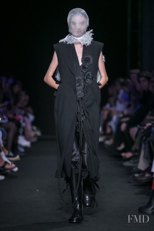 Hannah Claverie featured in  the Ann Demeulemeester fashion show for Spring/Summer 2019