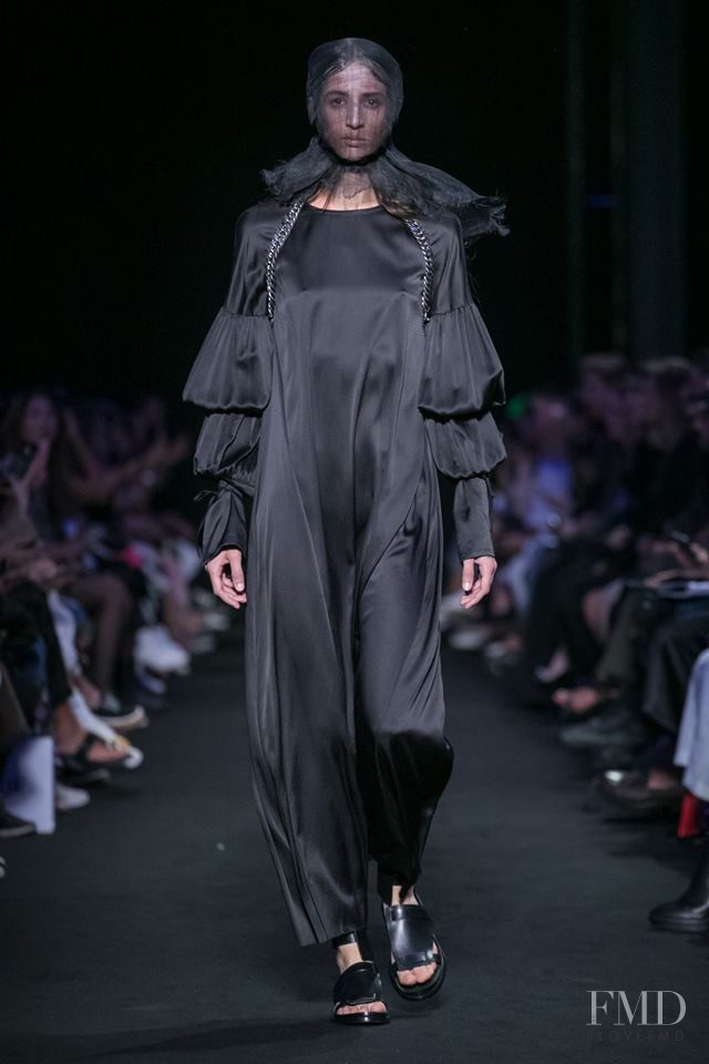 Rachel Marx featured in  the Ann Demeulemeester fashion show for Spring/Summer 2019