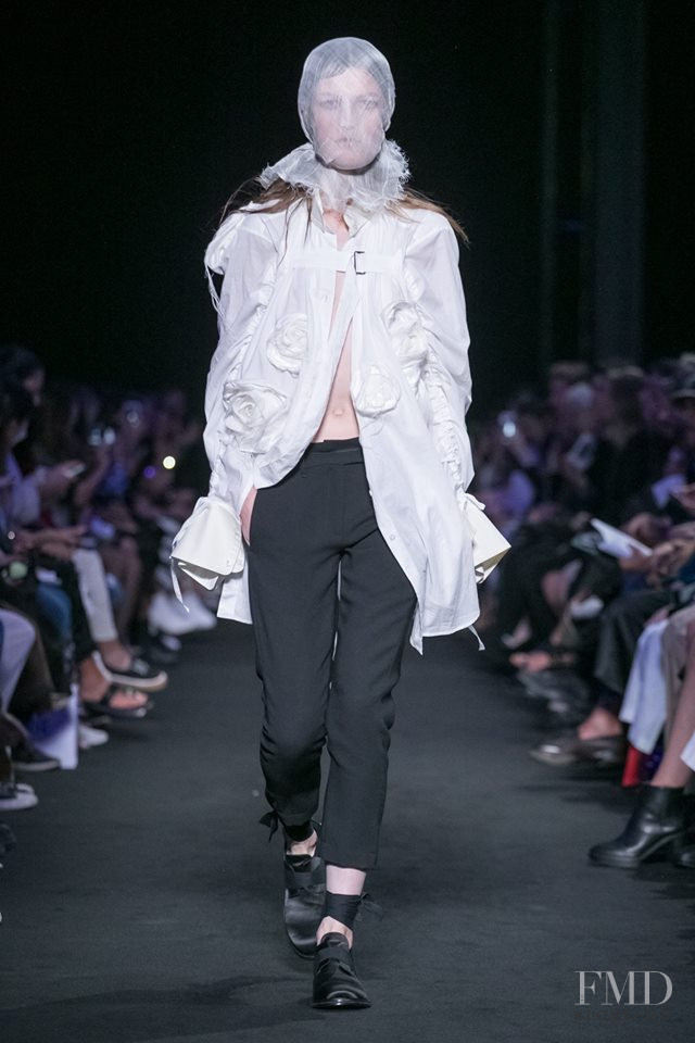 Tessa Bruinsma featured in  the Ann Demeulemeester fashion show for Spring/Summer 2019