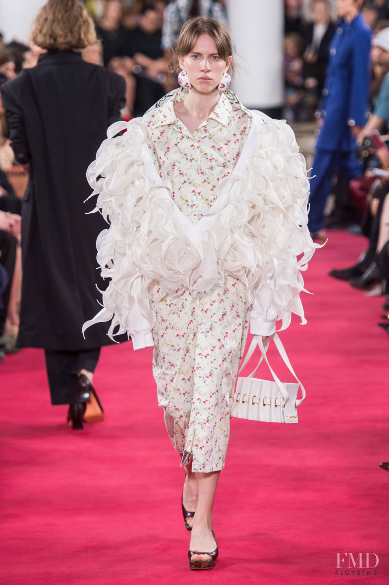 Dasha Shevik featured in  the Y/Project fashion show for Spring/Summer 2019