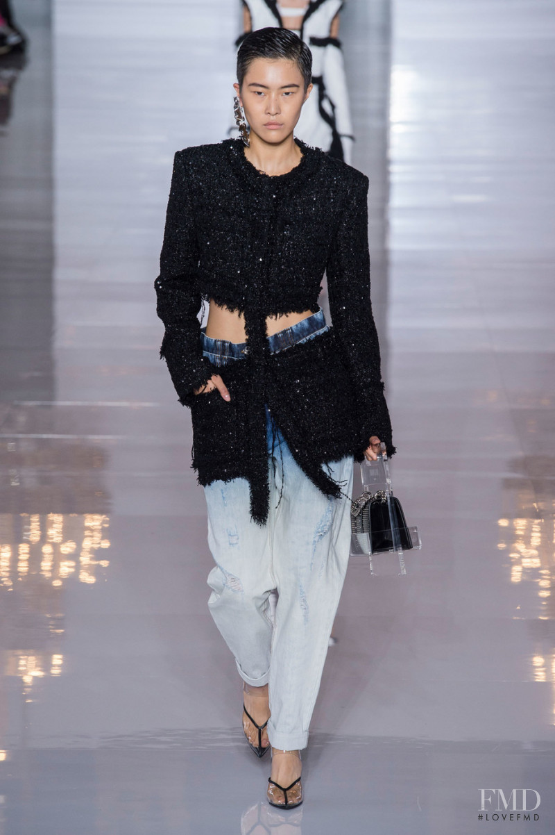 So Hyun Jung featured in  the Balmain fashion show for Spring/Summer 2019