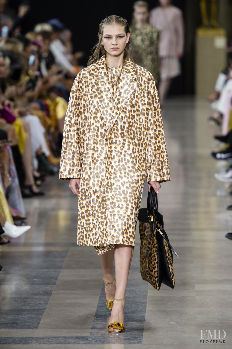 Deirdre Firinne featured in  the Rochas fashion show for Spring/Summer 2019