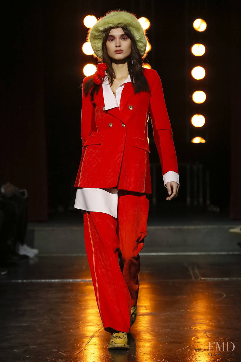 Solange Smith featured in  the JOUR/NÉ fashion show for Autumn/Winter 2018