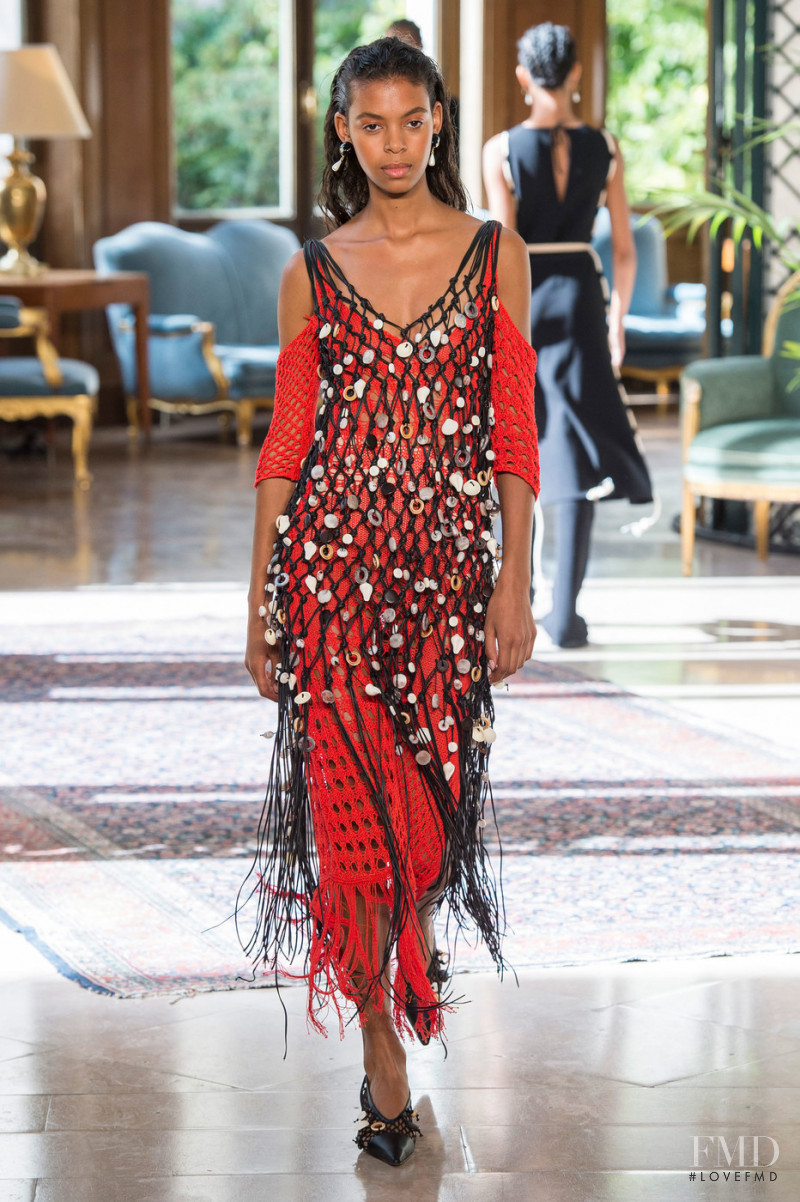 Alyssa Traore featured in  the Altuzarra fashion show for Spring/Summer 2019