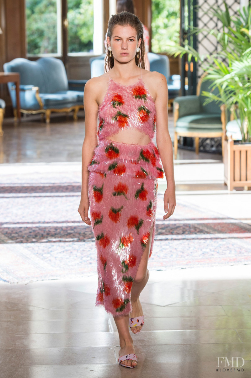 Roos Van Elk featured in  the Altuzarra fashion show for Spring/Summer 2019