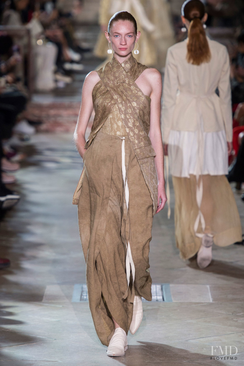 Kristin Zakala featured in  the Uma Wang fashion show for Spring/Summer 2019