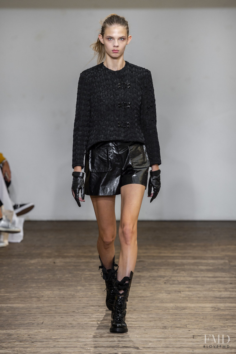 Julia Merkelbach featured in  the Olivier Theyskens fashion show for Spring/Summer 2019