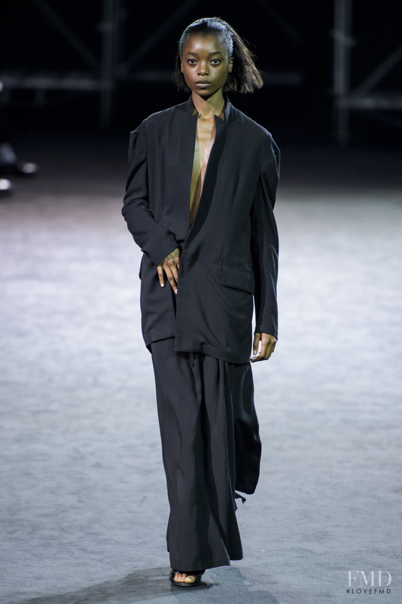 Olivia Anakwe featured in  the Yohji Yamamoto fashion show for Spring/Summer 2019