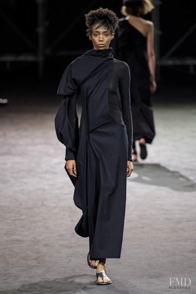 Hannah Shakespeare featured in  the Yohji Yamamoto fashion show for Spring/Summer 2019