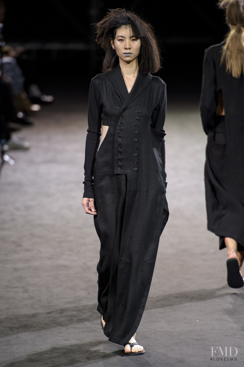 Yohji Yamamoto fashion show for Spring/Summer 2019