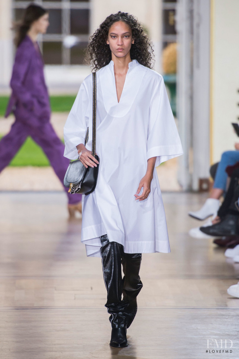 Nayeli Figueroa featured in  the Paul et Joe fashion show for Spring/Summer 2019
